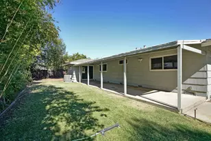 2441 Drayton Dr, Sacramento, CA 95825 - Photo 33