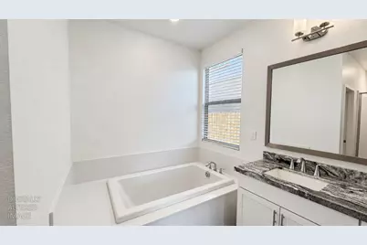 12802 Knightsbrook Avenue, Rancho Cordova, CA 95742 - Photo 39