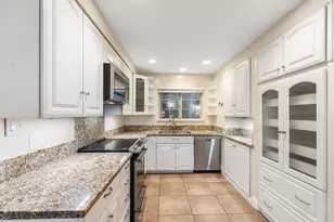 4507 Jan Dr, Carmichael, CA 95608 - Photo 13