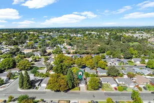 8917 Aksarben Dr, Orangevale, CA 95662 - Photo 33