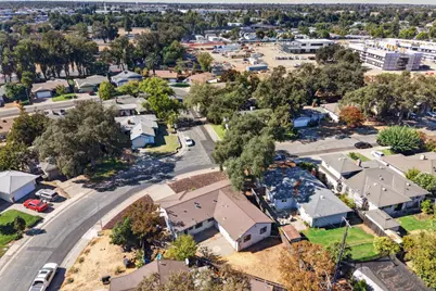 4301 45th Avenue, Sacramento, CA 95824 - Photo 45