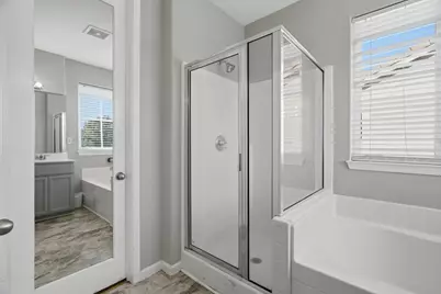 8015 Tolkien Avenue, Elk Grove, CA 95758 - Photo 35