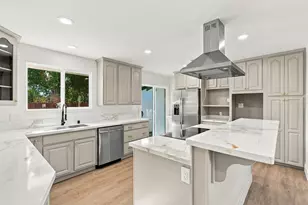 2422 Aramon Dr, Rancho Cordova, CA 95670 - Photo 15