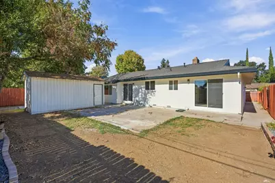 2422 Aramon Drive, Rancho Cordova, CA 95670 - Photo 27