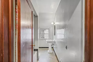 2771 18th St, Sacramento, CA 95818 - Photo 33