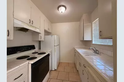 2040 Benita Drive #4, Rancho Cordova, CA 95670 - Photo 5