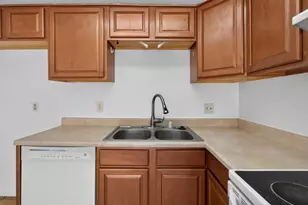 7616 Birdie Ct, Sacramento, CA 95828 - Photo 41