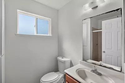 7616 Birdie Court, Sacramento, CA 95828 - Photo 51