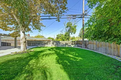 6342 Larry Way, North Highlands, CA 95660 - Photo 37
