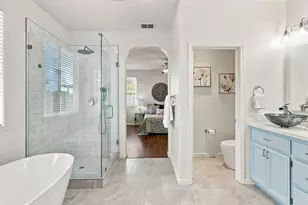 10224 Blossom Ridge Dr, Elk Grove, CA 95757 - Photo 5