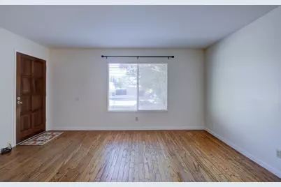 6425 8th Street, Riverbank, CA 95367 - Photo 3