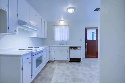 6425 8th Street, Riverbank, CA 95367 - Photo 7