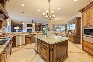671 Avalanche Peak Way, Folsom, CA 95630 - Photo 13