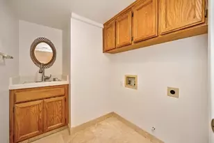 355 Silberhorn Dr, Folsom, CA 95630 - Photo 37
