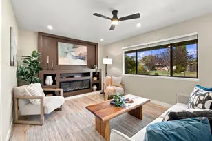 8208 Bruns Way, Sacramento, CA 95828 - Photo 15
