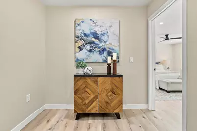 8208 Bruns Way, Sacramento, CA 95828 - Photo 19
