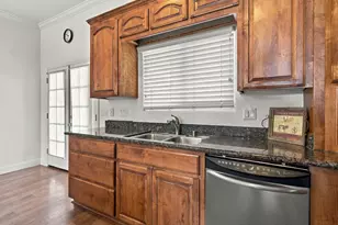 10897 E Collier Rd, Acampo, CA 95220 - Photo 23
