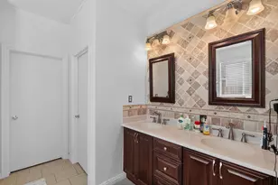 9161 Purrington Ct, Sacramento, CA 95829 - Photo 37