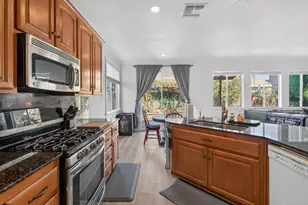 9161 Purrington Ct, Sacramento, CA 95829 - Photo 19