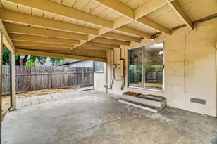5831 14th Ave, Sacramento, CA 95820 - Photo 25