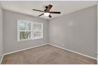 5831 14th Avenue, Sacramento, CA 95820 - Photo 17