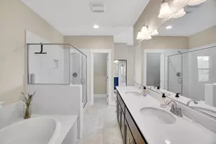 3701 Crocker Dr, Sacramento, CA 95818 - Photo 53