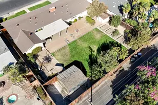 404 Greenwich Ln, Modesto, CA 95350 - Photo 45