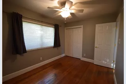 8313 Briarcliff Way, Sacramento, CA 95826 - Photo 29