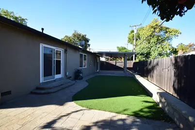 8313 Briarcliff Way, Sacramento, CA 95826 - Photo 35