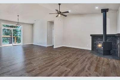 5480 Daisy Drive, Pollock Pines, CA 95726 - Photo 9