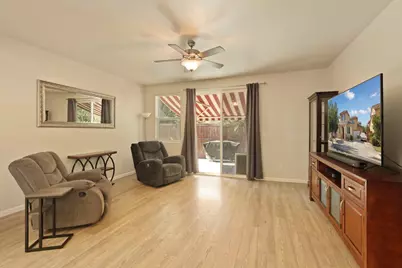 16891 Tulip Tree Way, Lathrop, CA 95330 - Photo 9