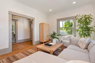 5027 M St, Sacramento, CA 95819 - Photo 9
