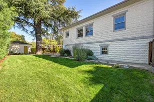 5027 M St, Sacramento, CA 95819 - Photo 51