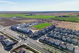 8241 Joecy Wy, Elk Grove, CA 95757 - Photo 69