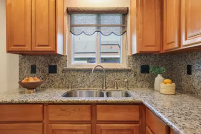 36 W Mendocino Avenue, Stockton, CA 95204 - Photo 13