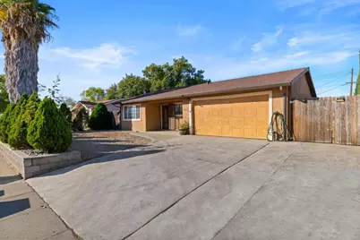 8121 Schoonover Street, Elverta, CA 95626 - Photo 5