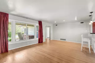 2215 Stover Wy, Sacramento, CA 95822 - Photo 11