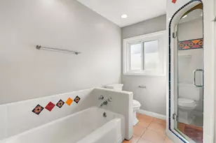 2215 Stover Wy, Sacramento, CA 95822 - Photo 35
