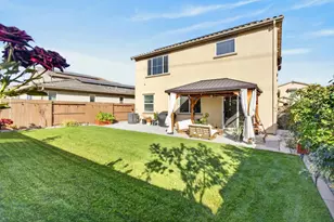 2129 Borealis Cir, Roseville, CA 95747 - Photo 9