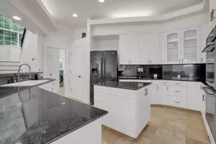 1945 Foxtail Ct, Turlock, CA 95382 - Photo 11