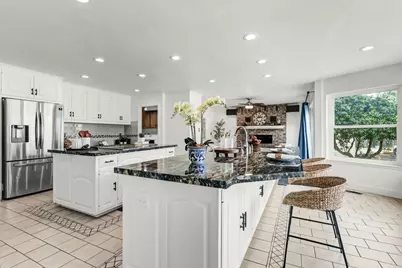 9201 La Serena Drive, Fair Oaks, CA 95628 - Photo 17