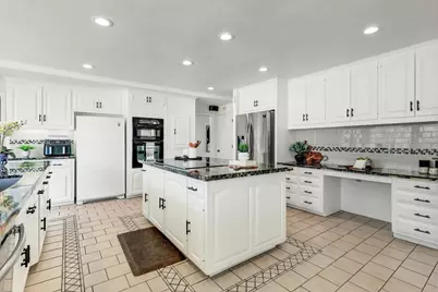 9201 La Serena Drive, Fair Oaks, CA 95628 - Photo 21