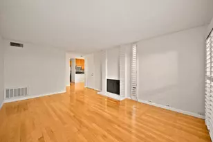 2270 Woodside Ln, Sacramento, CA 95825 - Photo 5