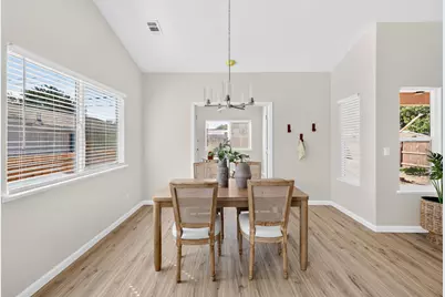 1038 W 24th St, Merced, CA 95340 - Photo 15