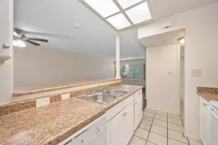 3113 Occidental Dr, Sacramento, CA 95826 - Photo 17