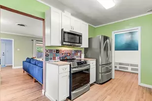 1442 Potrero Way, Sacramento, CA 95822 - Photo 19