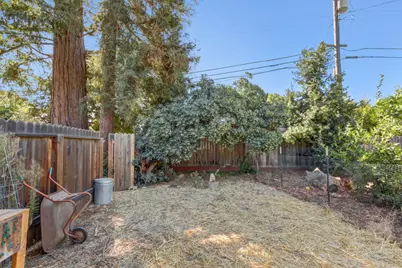 1442 Potrero Way, Sacramento, CA 95822 - Photo 47