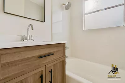 5112 Gordon Drive, Sacramento, CA 95824 - Photo 9