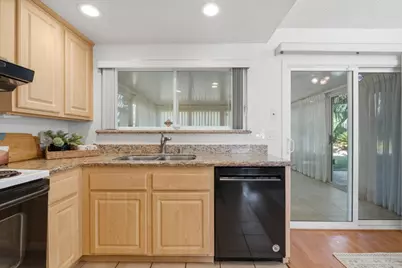 5245 Hollar Court, Sacramento, CA 95842 - Photo 7