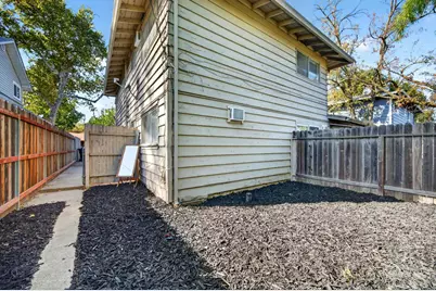 2104 Crane Court, Sacramento, CA 95825 - Photo 45